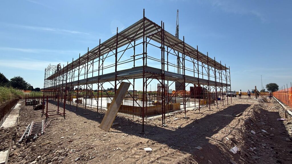 Dettaglio di una casseratura nel cantiere della nuova sede Greal