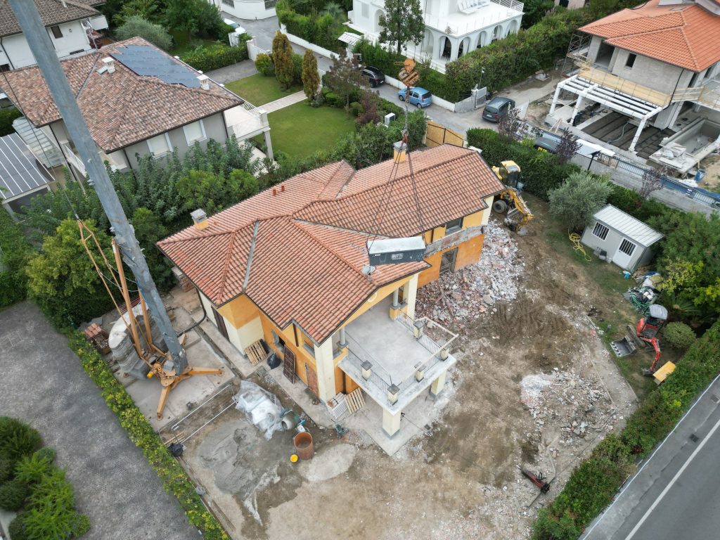 Via Michelangelo — Forte dei Marmi