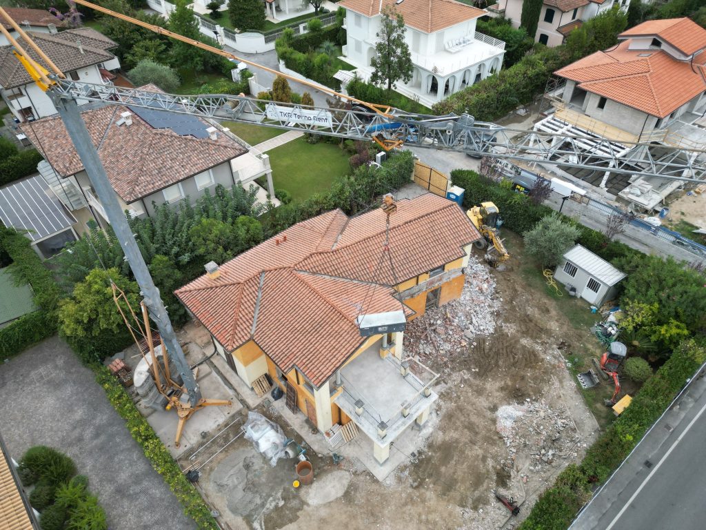 Via Michelangelo — Forte dei Marmi