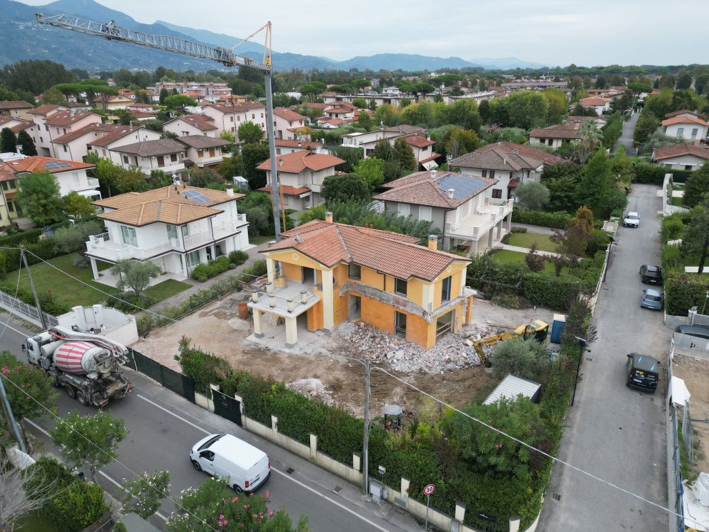 Via Michelangelo — Forte dei Marmi